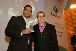 Reportagem sobre Projeto Viver Melhor Ganha Pr&ecirc;mio