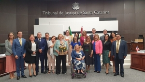 Ju&iacute;za do TJSE participa de reuni&atilde;o do Col&eacute;gio de Coordenadores da Mulher em Situa&ccedil;&atilde;o de Viol&ecirc;ncia