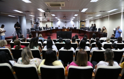 Coordenaria da Mulher e parceiros realizam aula inaugural do curso &lsquo;Elas empreendem&rsquo;