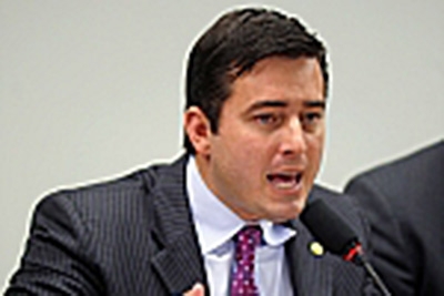 Divulga&ccedil;&otilde;es de mulheres na Internet sem autoriza&ccedil;&atilde;o