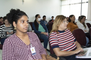 Coordenadoria da Mulher ministra oficina em Itabaiana