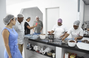 F&aacute;brica de Chocolate Mussuca no Cram de Laranjeiras produz ovos de P&aacute;scoa