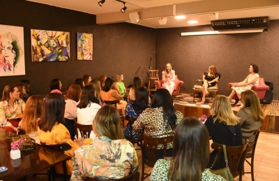 Café com leoas: Coordenadoria da Mulher promove roda de conversa sobre empoderamento feminino