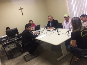 A&ccedil;&otilde;es no interior do Estado