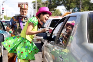 Semana da Paz em Casa: TJSE leva mensagem de n&atilde;o viol&ecirc;ncia contra a mulher para as ruas