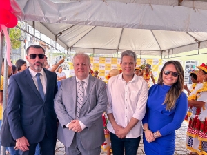 Coordenadoria da Mulher prestigia inaugura&ccedil;&atilde;o do CRAM de Laranjeiras