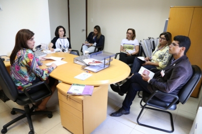 Coordenadora recebe Professor/Coordenador do Projeto Viver Melhor