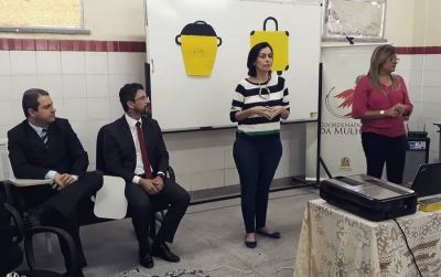 Policiais de Ne&oacute;polis s&atilde;o capacitados para atender mulheres v&iacute;timas de viol&ecirc;ncia