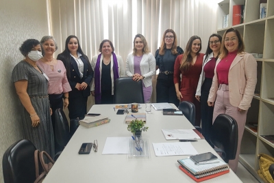 Sinal Vermelho: Coordenadoria da Mulher articula divulga&ccedil;&atilde;o com institui&ccedil;&otilde;es parceiras