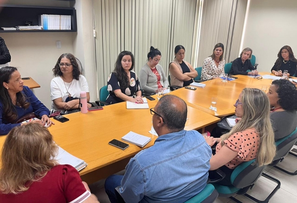 GME/SE conduz reuni&atilde;o entre o Poder Judici&aacute;rio e o Poder Executivo